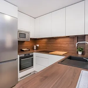  Apartment Bhost - Victoria 64 Spain